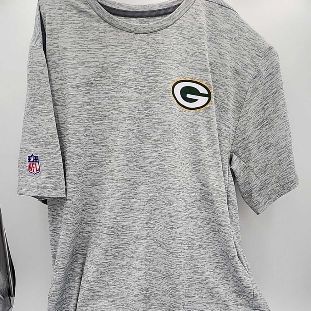 Men's Green Bay Packers Short Sleeve Tee with Logo